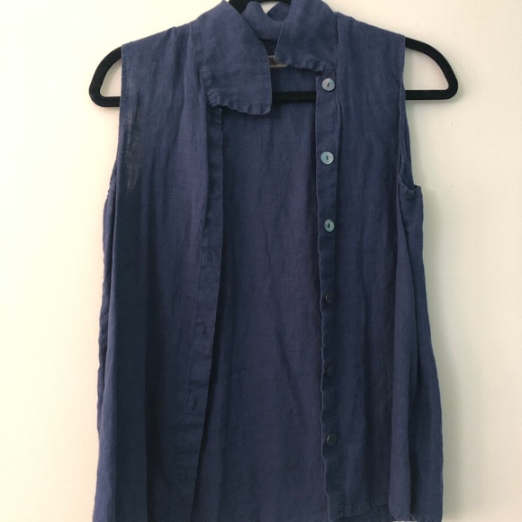 Flax blue button down - Picture 1 of 2